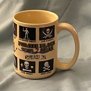 Ceramic Beige Black Coffee Mug Cup Pirate Flags Of The 7 Seven Seas 4”H Pirates